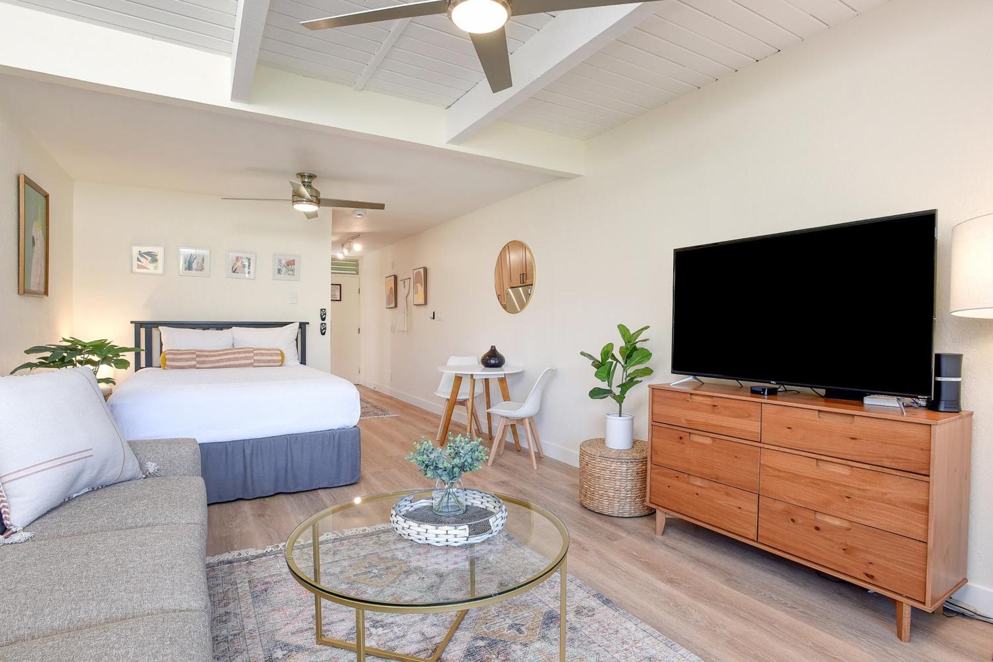 Отель Kihei Bay Surf 140 Экстерьер фото